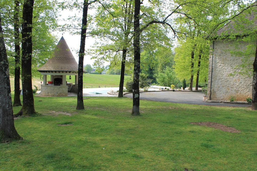 Saint-Viance Chambres D'Hotes Le Bois Trinquille מראה חיצוני תמונה
